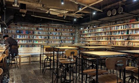 渋谷 森の図書館 - 本の森で迷子になる覚悟はあるか？